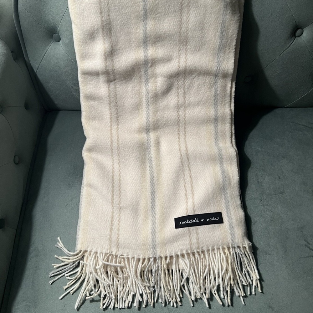 Sackcloth & Ashes Blanket Throw-Neutral/White Stripe Essential-NEW-sold out